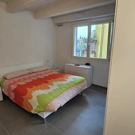 Da I No Apartment *